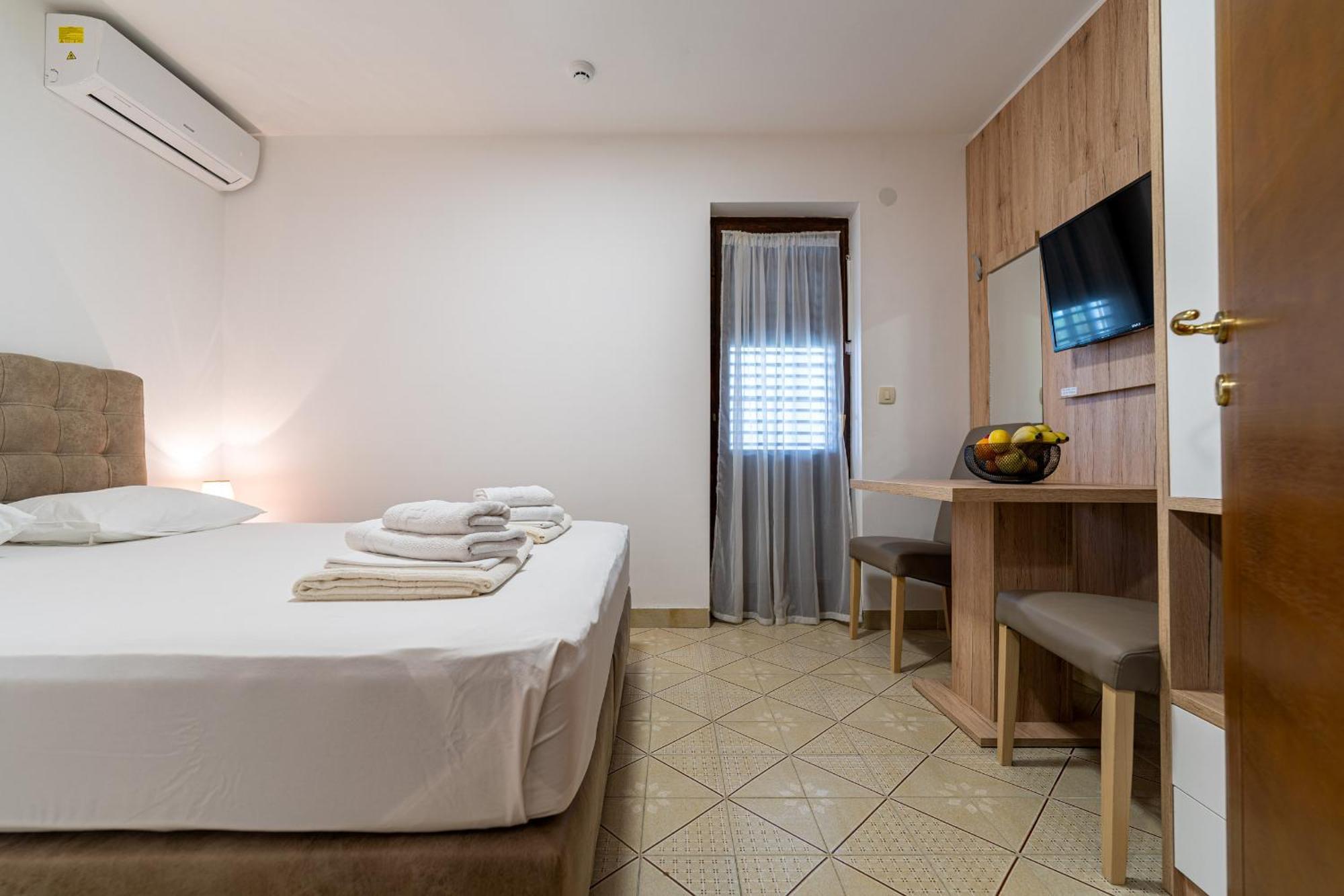 Studio Apartments Marea 2 Budva Chambre photo